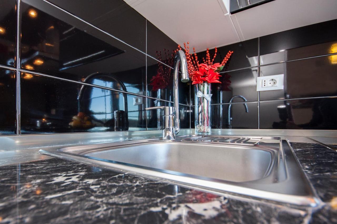 Apartman Sena Примоштен Екстер'єр фото