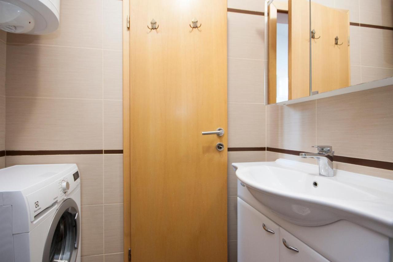 Apartman Sena Примоштен Екстер'єр фото